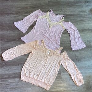 VENUS Pink and Lavender Lace Tops lot of 2